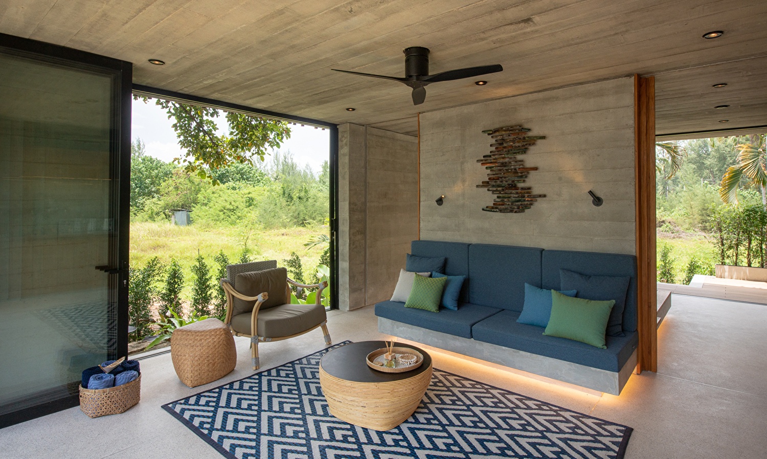 Suite Living room